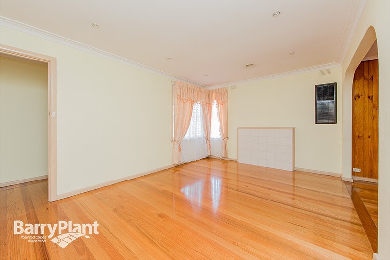 24 Nicole Avenue, Dandenong North, VIC 3175 - Thumbnail 2 - 23/05/2019