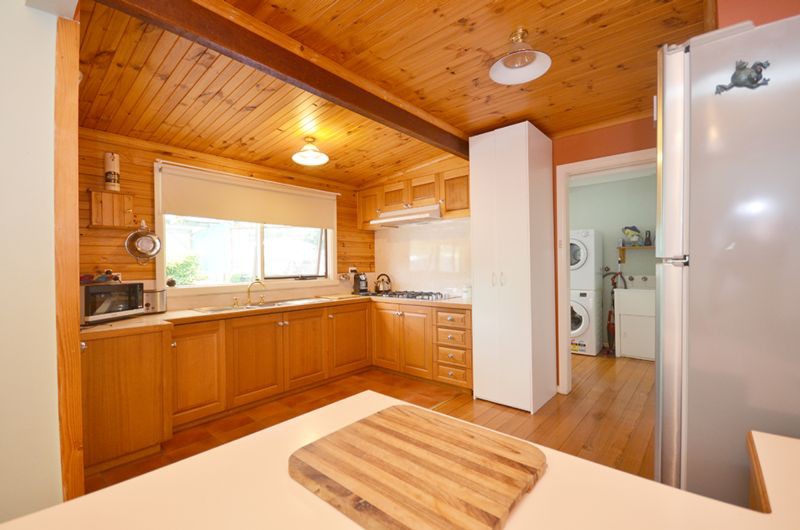 606 Somerville Street, Buninyong, VIC 3357 - Thumbnail 2 - 23/05/2019