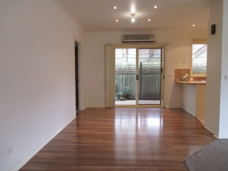 4/20 Brisbane Street, Berwick, VIC 3806 - Thumbnail 2 - 23/05/2019