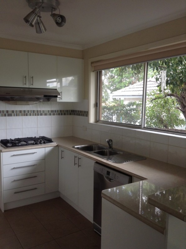 14 Hilltop Avenue, Macleod, VIC 3085 - Thumbnail 2 - 23/05/2019