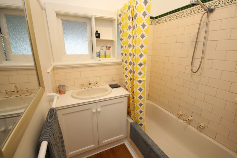 67 Roslyn Road, Belmont, VIC 3216 - Thumbnail 2 - 23/05/2019