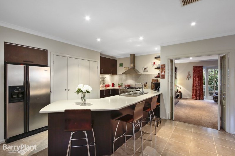 41 Tudor Drive, Mooroolbark, VIC 3138 - Thumbnail 2 - 20/05/2019