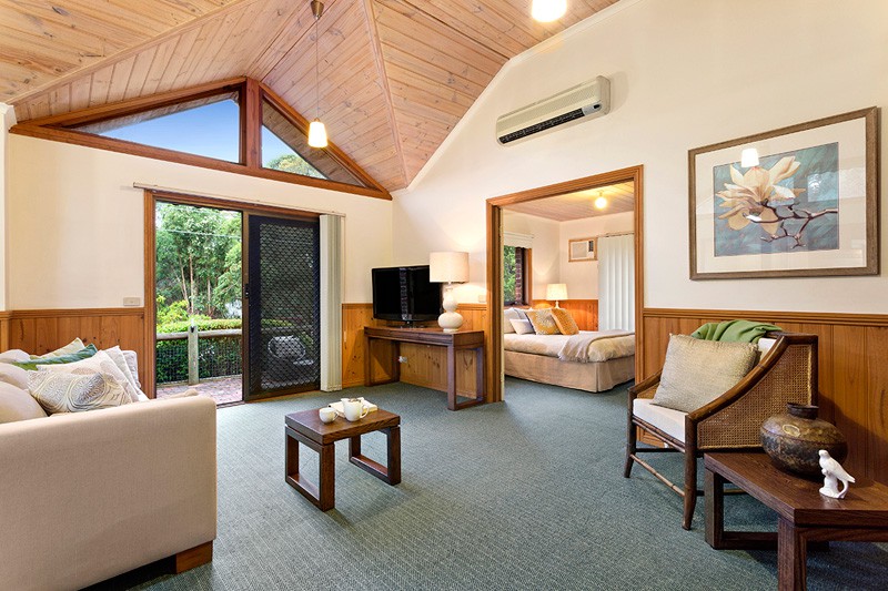 30 Stanhope Street, Eltham, VIC 3095 - Thumbnail 2 - 20/05/2019