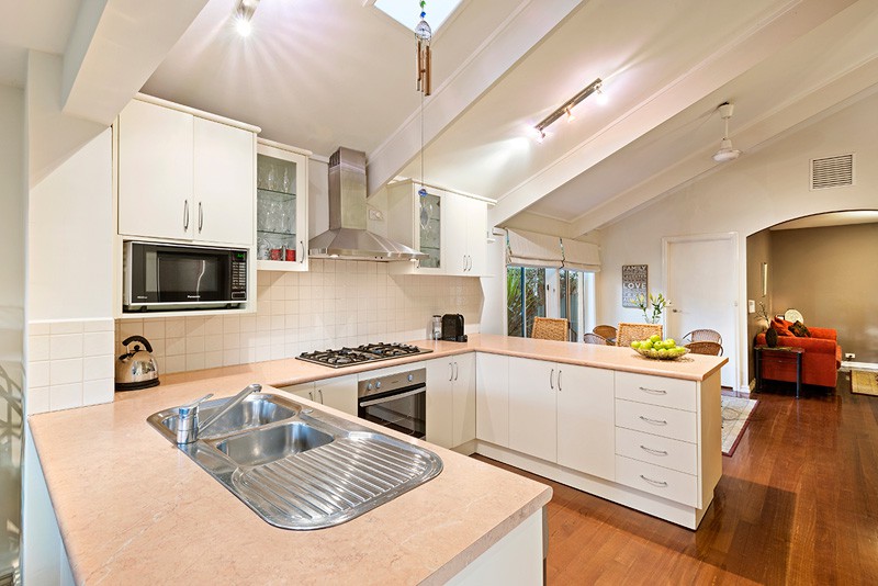 12 Sophora CourtTemplestowe Lower, VIC 3107, Templestowe Lower - Thumbnail 2