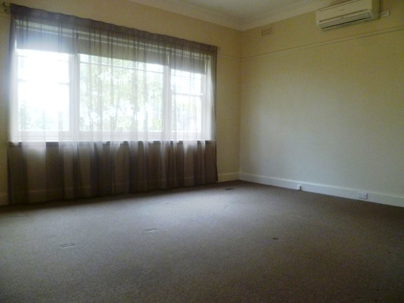 18 Edwin Street, Ivanhoe, VIC 3079 - Thumbnail 1 - 23/05/2019