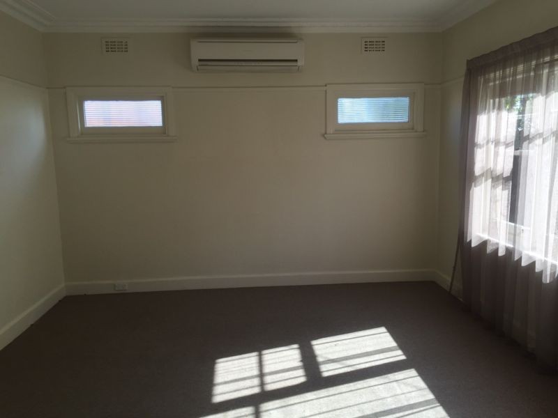 18 Edwin Street, Ivanhoe, VIC 3079 - Thumbnail 2 - 23/05/2019