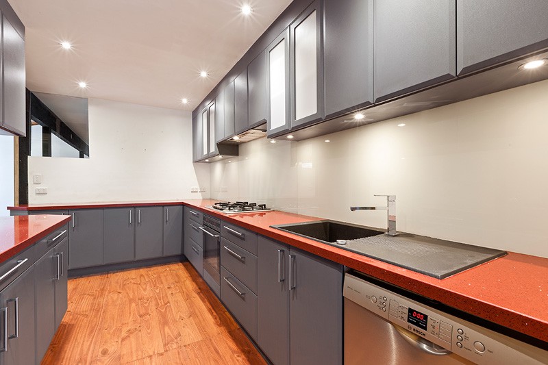 15 Scenic Crescent, Eltham North, VIC 3095 - Thumbnail 1 - 23/05/2019