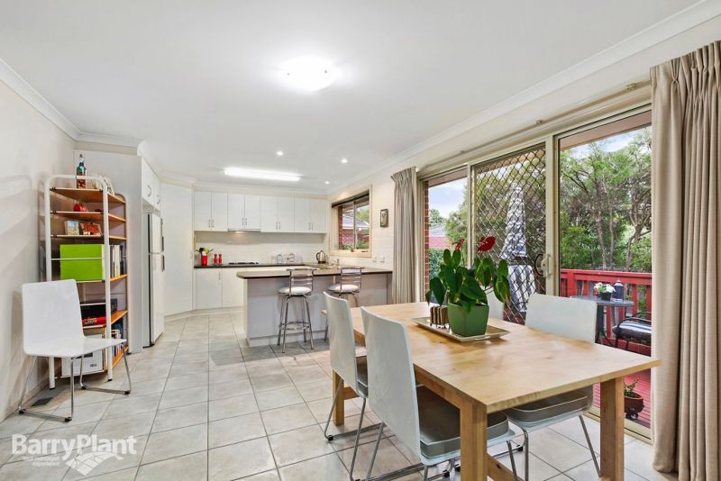 2/16 Farnham Road, Bayswater, VIC 3153 - Thumbnail 2 - 20/05/2019