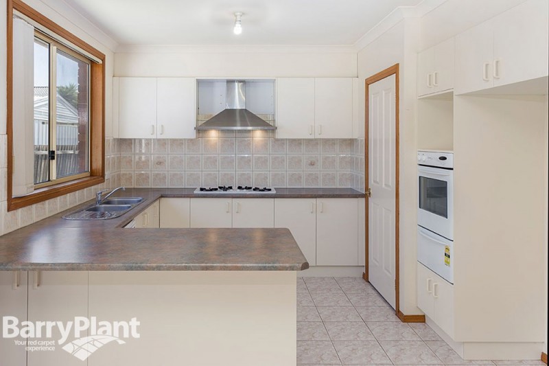 1 Russell Court, Altona Meadows, VIC 3028 - Thumbnail 1 - 20/05/2019