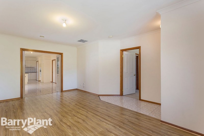 1 Russell Court, Altona Meadows, VIC 3028 - Thumbnail 2 - 20/05/2019