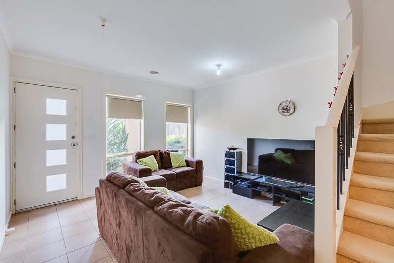 18 David Circuit, Hillside, VIC 3037 - Thumbnail 1 - 20/05/2019