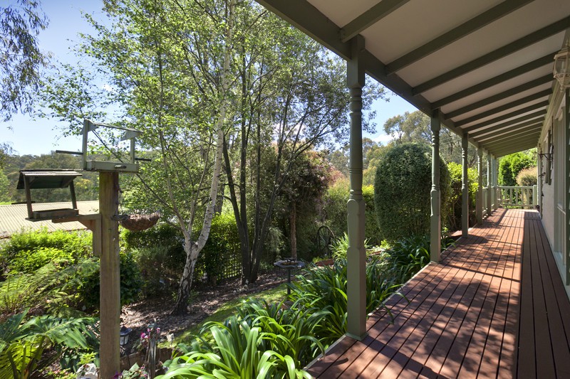 12-14 Hillside Road, Cockatoo, VIC 3781 - Thumbnail 1 - 23/05/2019
