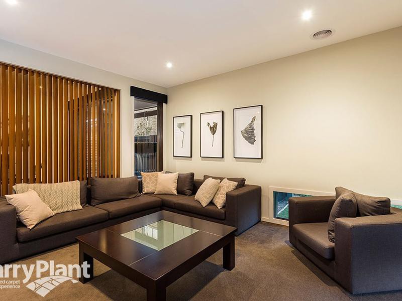 1 Miami Drive, Point Cook, VIC 3030 - Thumbnail 2 - 20/05/2019