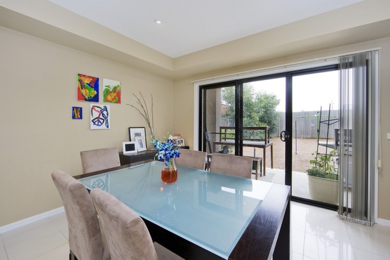 4 Friar Park Place, Point Cook, VIC 3030 - Thumbnail 2 - 23/05/2019