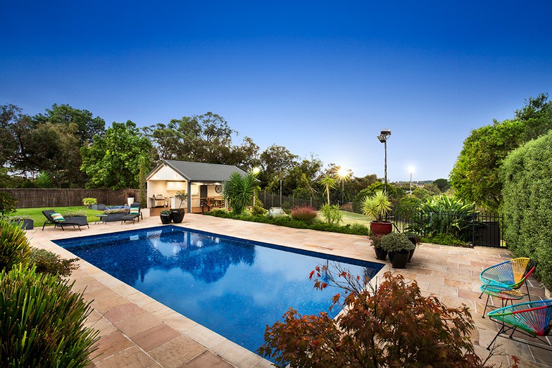 16 Wilkinson Way, Park Orchards, VIC 3114 - Thumbnail 2 - 20/05/2019