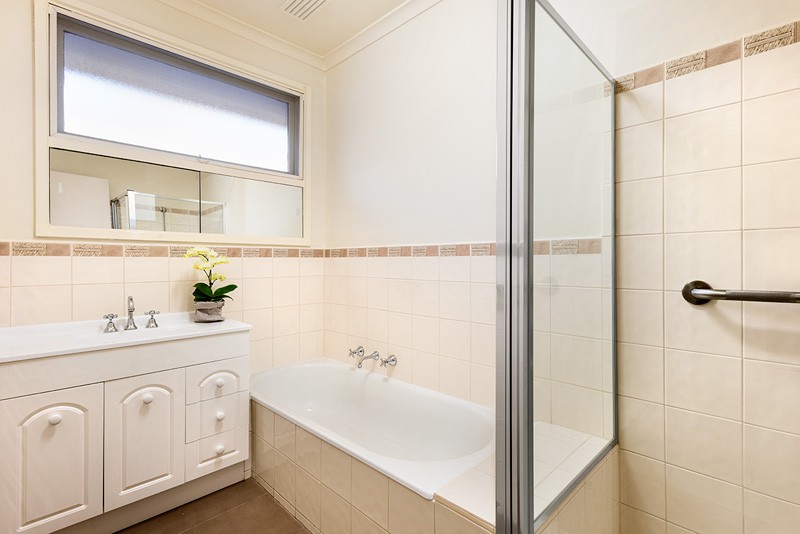 16 Sharon Street, Doncaster, VIC 3108, Doncaster - Thumbnail 7