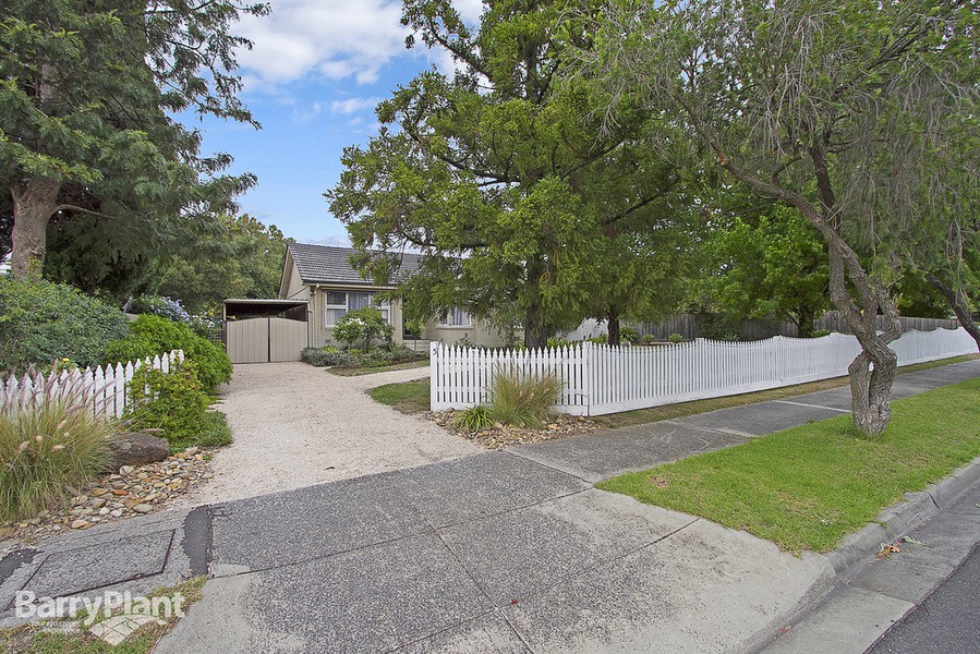 5 Lewis Road, Wantirna South, VIC 3152 - Thumbnail 2 - 20/05/2019