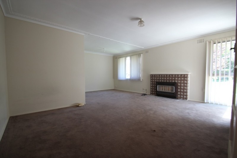 8 Lincoln Avenue, Glen Waverley, VIC 3150 - Thumbnail 1 - 23/05/2019