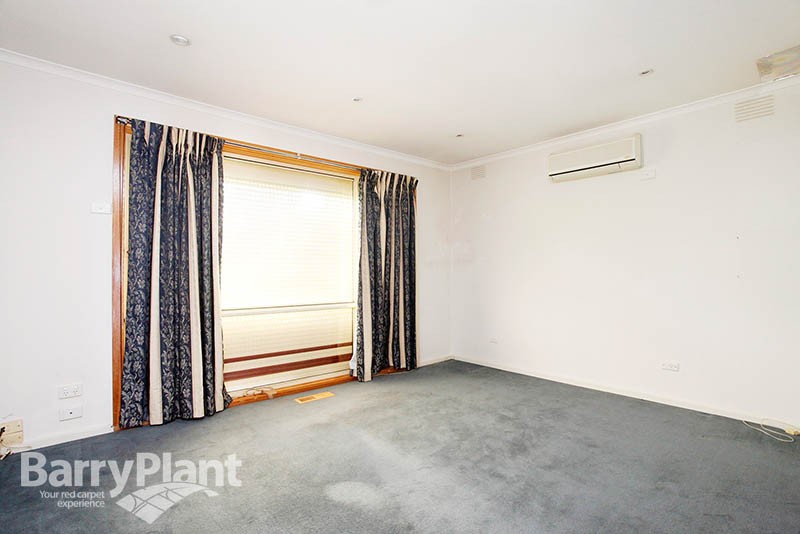 28 Parkmore Road, Keysborough, VIC 3173 - Thumbnail 2 - 23/05/2019