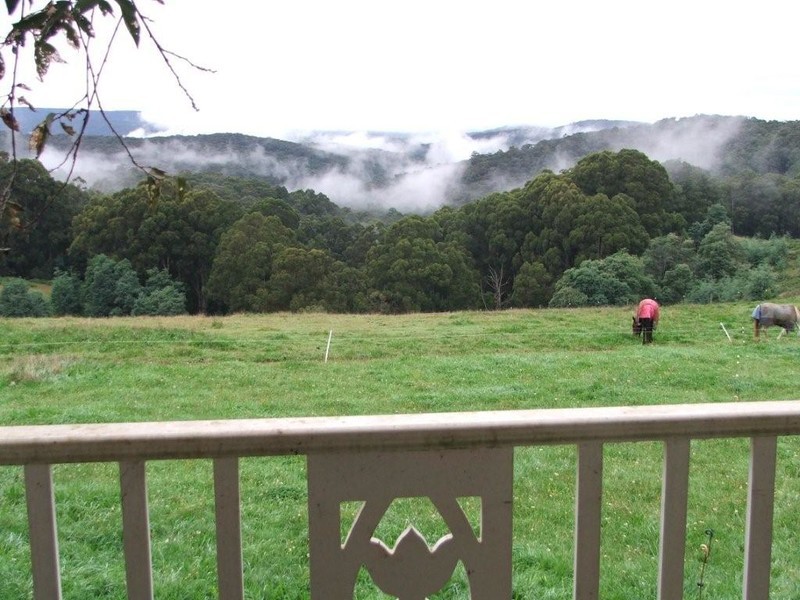 27 Gembrook Tonimbuk Road, Gembrook, VIC 3783 - Thumbnail 1 - 23/05/2019