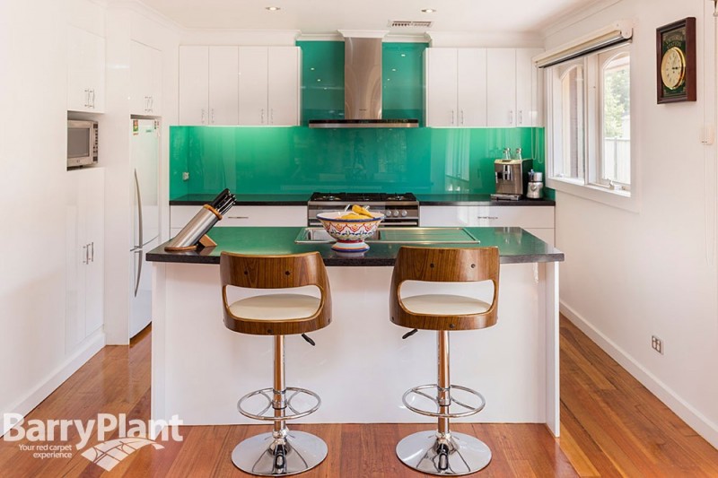 38 Powlett Street, Altona Meadows, VIC 3028 - Thumbnail 1 - 20/05/2019