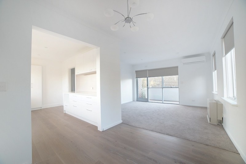 2/33 GRANGE Road, Caulfield East, VIC 3145 - Thumbnail 1 - 23/05/2019