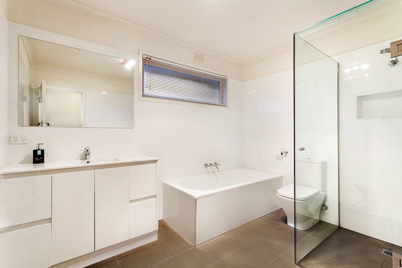 29 Kenneth Street, Bulleen, VIC 3105, Bulleen - Thumbnail 4