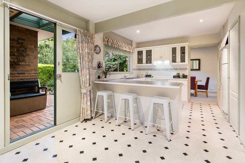 23 Holyrood DriveVermont, VIC 3133, Vermont - Thumbnail 3