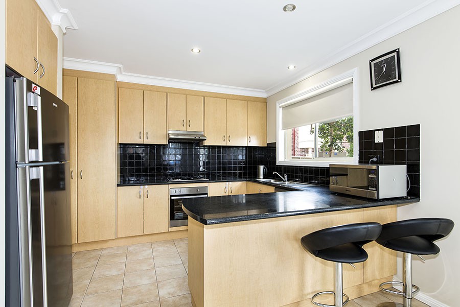 8/4 Rivergum Drive, Mill Park, VIC 3082 - Thumbnail 2 - 20/05/2019