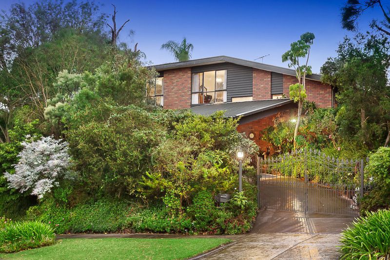 1 Applewood Court, Doncaster East, VIC 3109, Doncaster East - Thumbnail 2