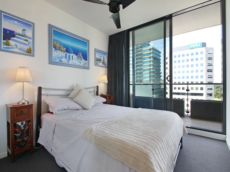 1412/52 PARK Street, South Melbourne, VIC 3205 - Thumbnail 2 - 23/05/2019