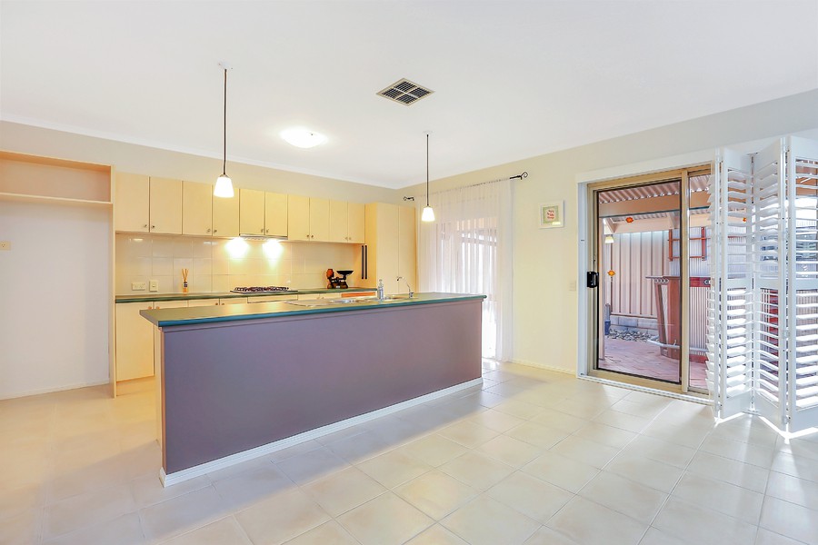 32 Brecon Street, Windsor Gardens, SA 5087 - Thumbnail 2 - 20/05/2019