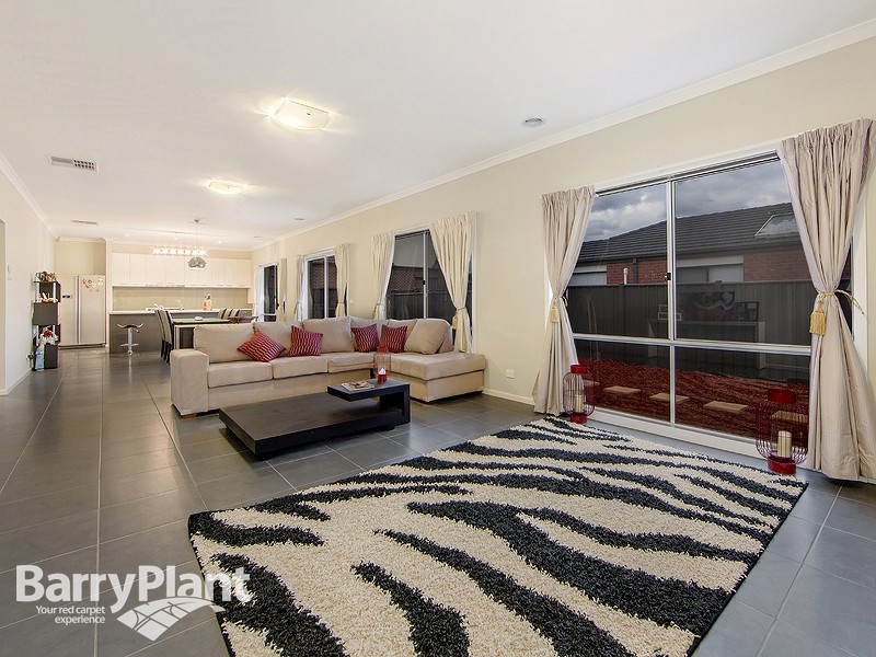 11 Foleys Road, Deer Park, VIC 3023 - Thumbnail 2 - 20/05/2019