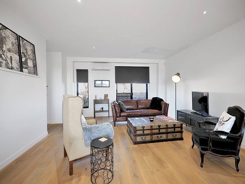 2A Galbraith Close, Strathmore, VIC 3041 - Thumbnail 2 - 23/05/2019