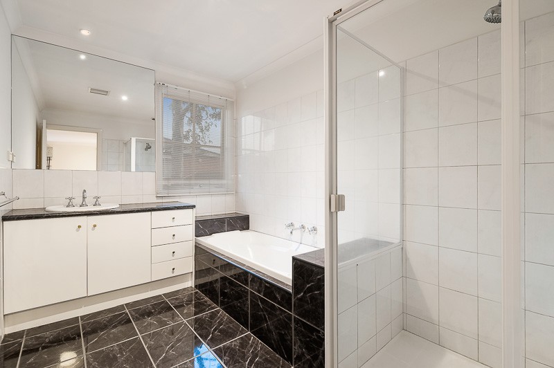 15 Park Hill WayDoncaster, VIC 3108, Doncaster - Thumbnail 7