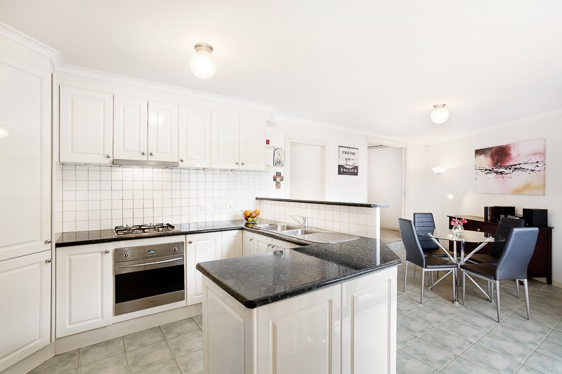 2A Applegum Grove, Doncaster East, VIC 3109, Doncaster East - Thumbnail 2