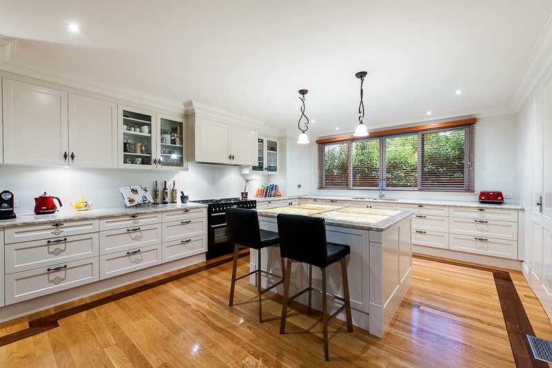 2 Tudor CourtBalwyn North, VIC 3104, Balwyn North - Thumbnail 5