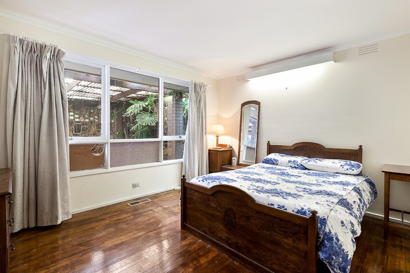 28 Larkspur Avenue, Doncaster, VIC 3108, Doncaster - Thumbnail 3