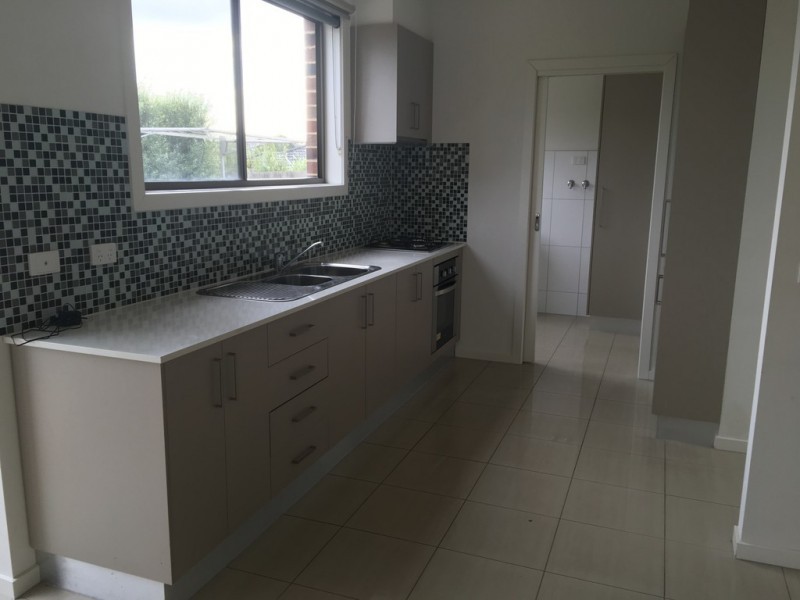 4/35E George Street, Kilmore, VIC 3764 - Thumbnail 1 - 23/05/2019