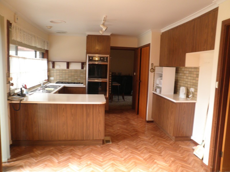 89 Main Street, Gembrook, VIC 3783 - Thumbnail 2 - 23/05/2019