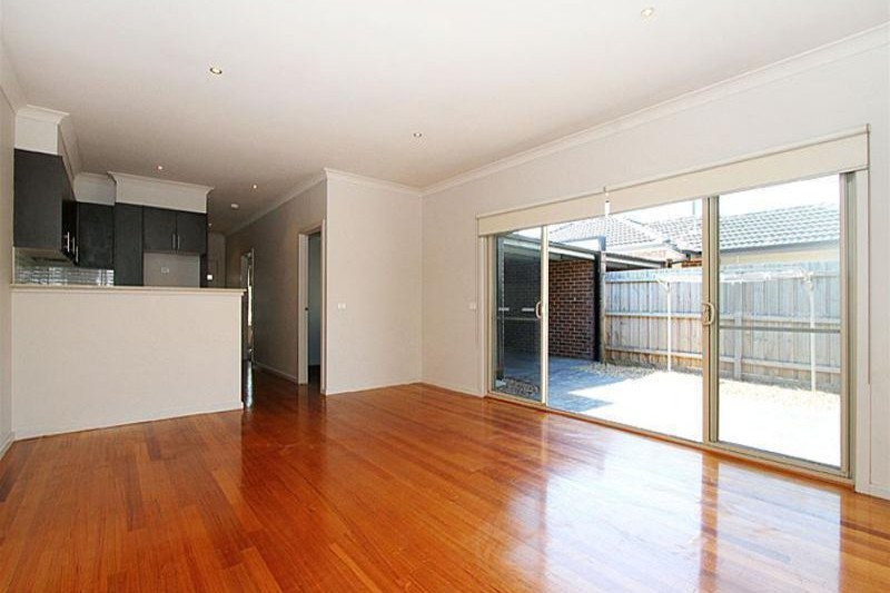 30 Invermay Street, Reservoir, VIC 3073 - Thumbnail 1 - 23/05/2019