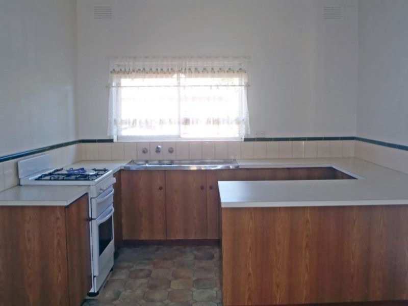 2/47 Beaufort Road, Croydon, VIC 3136 - Thumbnail 2 - 23/05/2019