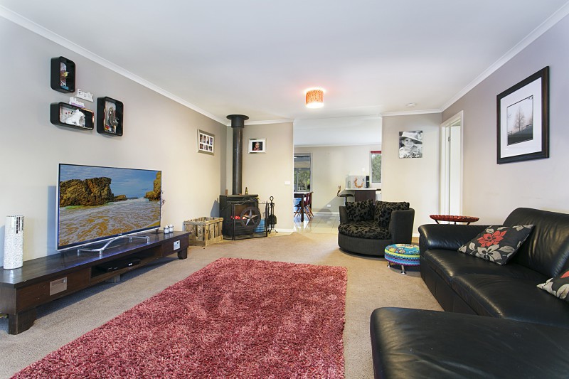 21-27 Cemetery Road, Axedale, VIC 3551 - Thumbnail 2 - 20/05/2019