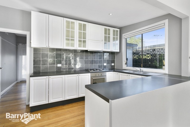 100 Spray Street, Rosebud, VIC 3939 - Thumbnail 2 - 23/05/2019