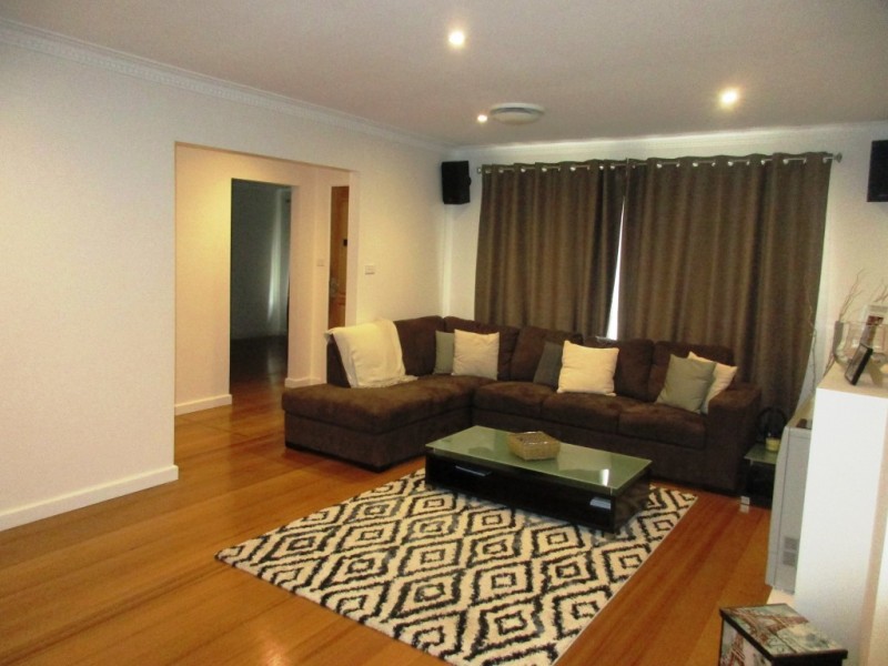 32 Bird Street, Deer Park, VIC 3023 - Thumbnail 1 - 23/05/2019