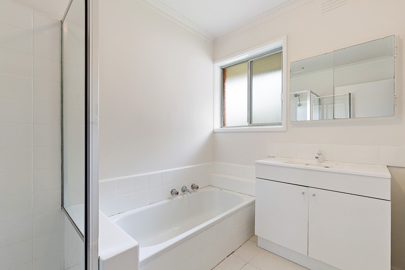 28 Bellevue AvenueBurwood East, VIC 3151, Burwood East - Thumbnail 4
