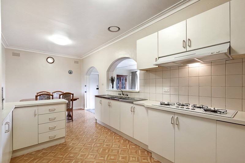 28 Kenneth Street, Bulleen, VIC 3105, Bulleen - Thumbnail 4