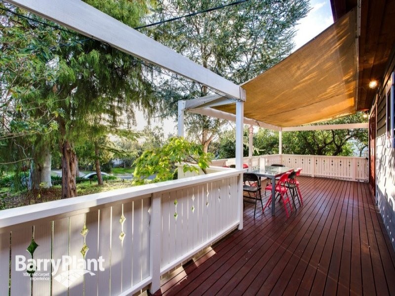 11 Riley Street, Mccrae, VIC 3938 - Thumbnail 2 - 20/05/2019