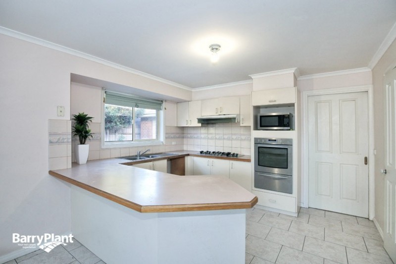 70 Dianne Avenue, Craigieburn, VIC 3064 - Thumbnail 1 - 20/05/2019