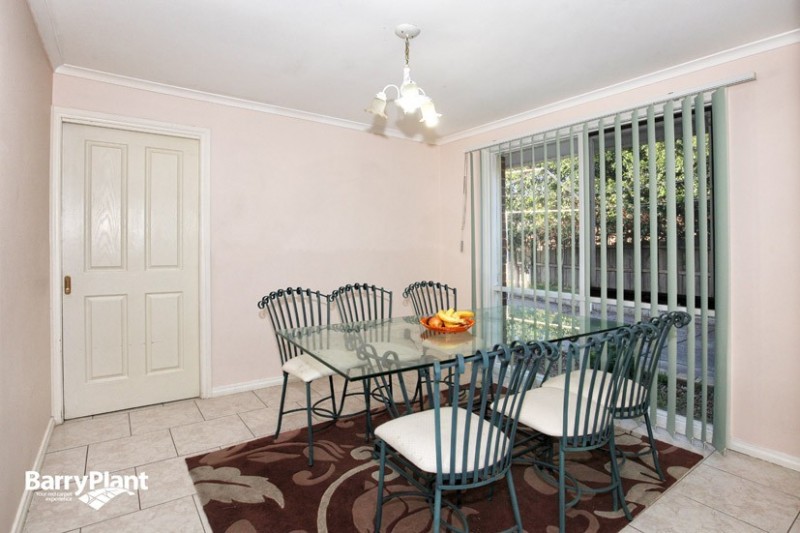 70 Dianne Avenue, Craigieburn, VIC 3064 - Thumbnail 2 - 20/05/2019